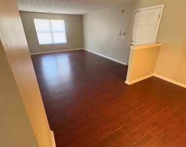 4302 Waldrop Place - Photo Thumbnail 8