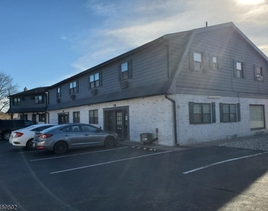 200 Newark Pompton Tpke - Photo Thumbnail 1