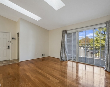 57 Caitlin Ct - Photo Thumbnail 2