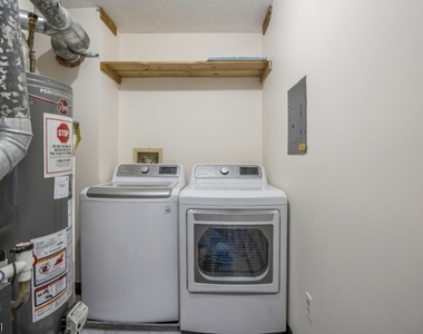 57 Caitlin Ct - Photo Thumbnail 19