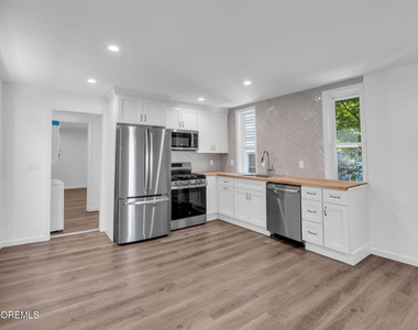 507 1st Avenue - Photo Thumbnail 4