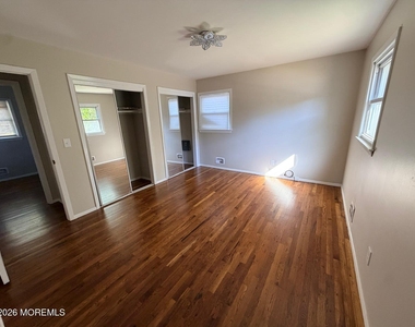 30 Cornell Street - Photo Thumbnail 7