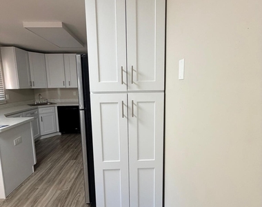 30 Cornell Street - Photo Thumbnail 20