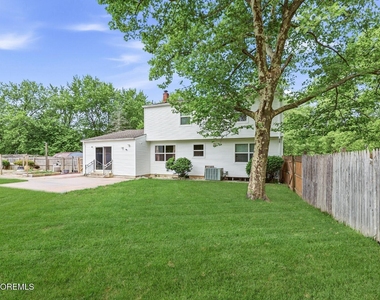 1 Zimm Lane - Photo Thumbnail 28