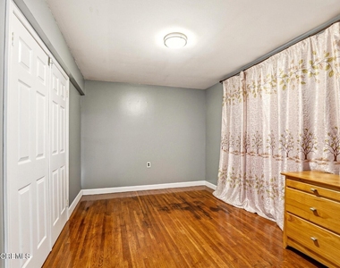 1 Zimm Lane - Photo Thumbnail 18