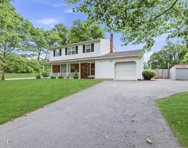 1 Zimm Lane - Photo Thumbnail 2