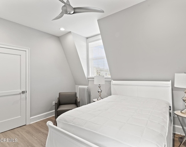892 Elberon Avenue - Photo Thumbnail 28