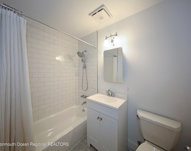 321 Spring Street - Photo Thumbnail 12