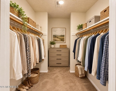 131 Sussex Place - Photo Thumbnail 5