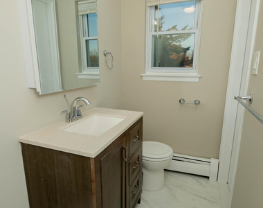 110 Stonehurst Boulevard - Photo Thumbnail 26