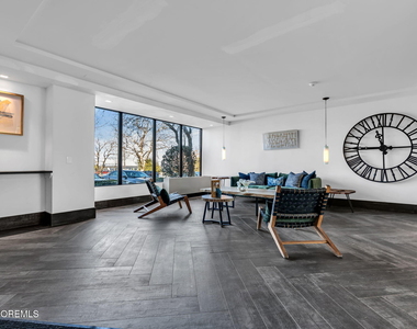 10 Ocean Boulevard - Photo Thumbnail 3