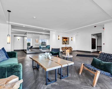 10 Ocean Boulevard - Photo Thumbnail 4