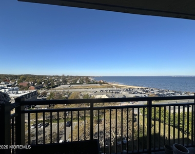 10 Ocean Boulevard - Photo Thumbnail 19