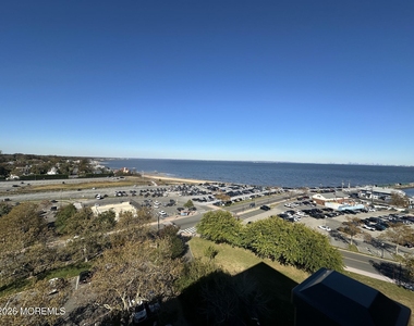 10 Ocean Boulevard - Photo Thumbnail 21
