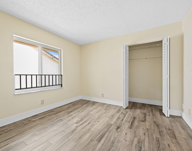 2977 Nw 92nd Avenue - Photo Thumbnail 17