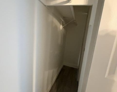 5260 Bosque Lane - Photo Thumbnail 8
