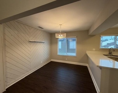 5260 Bosque Lane - Photo Thumbnail 24