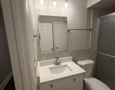 5260 Bosque Lane - Photo Thumbnail 7