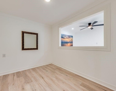 1406 Highland Street - Photo Thumbnail 8