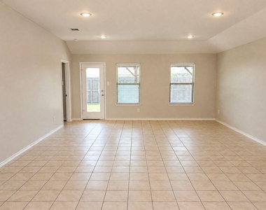 2303 Pontotoc Drive - Photo Thumbnail 22