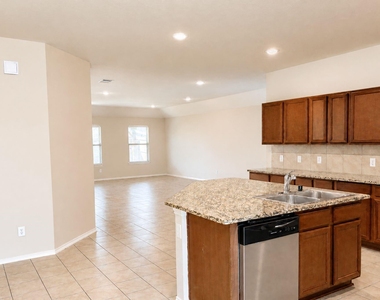 2303 Pontotoc Drive - Photo Thumbnail 11
