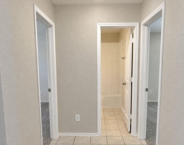 2303 Pontotoc Drive - Photo Thumbnail 4