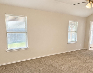 2303 Pontotoc Drive - Photo Thumbnail 27