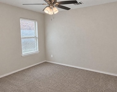 2303 Pontotoc Drive - Photo Thumbnail 7