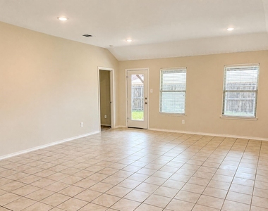 2303 Pontotoc Drive - Photo Thumbnail 23
