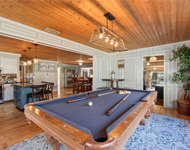 230 Bushwhacker Drive - Photo Thumbnail 2