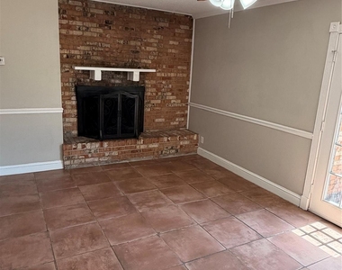 725 Willow Street - Photo Thumbnail 6