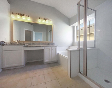 1216 Longhorn Drive - Photo Thumbnail 14