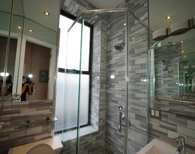 60 Avenue B - Photo Thumbnail 3