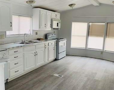 262 County Road 4852 - Photo Thumbnail 27