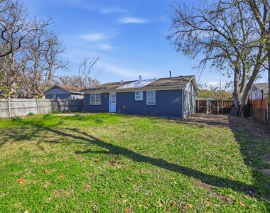 1002 Mardi Gras Lane - Photo Thumbnail 31