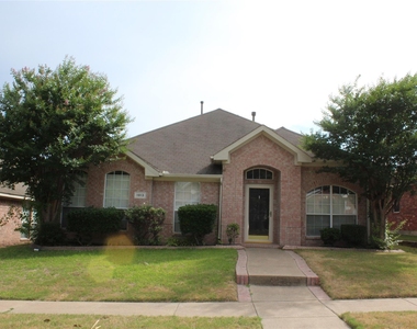 1813 Arbor Creek Drive - Photo Thumbnail 2