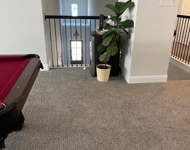 1447 20th Street - Photo Thumbnail 9
