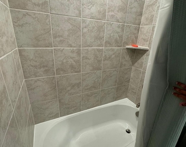 1447 20th Street - Photo Thumbnail 5
