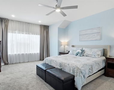 1085 Carnation Drive - Photo Thumbnail 16