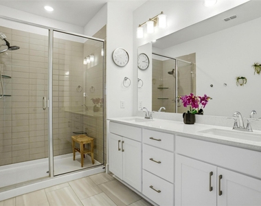 1085 Carnation Drive - Photo Thumbnail 19