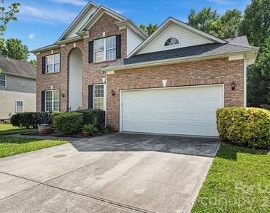 15114 Bridle Trace Lane - Photo Thumbnail 1