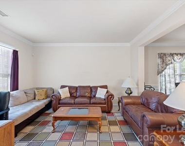 15114 Bridle Trace Lane - Photo Thumbnail 14