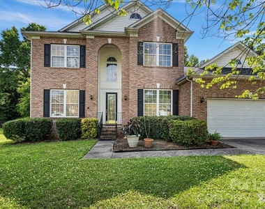 15114 Bridle Trace Lane - Photo Thumbnail 19