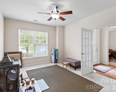 15114 Bridle Trace Lane - Photo Thumbnail 16