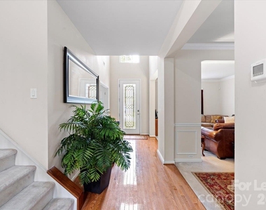 15114 Bridle Trace Lane - Photo Thumbnail 18