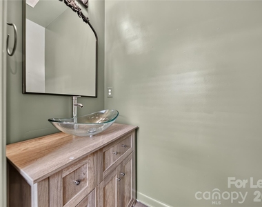 1879 Felts Parkway - Photo Thumbnail 10