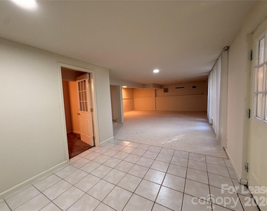 3400 Pasture View Court - Photo Thumbnail 17