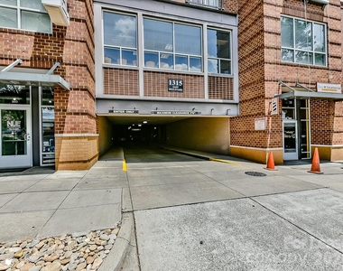 1315 East Boulevard - Photo Thumbnail 28