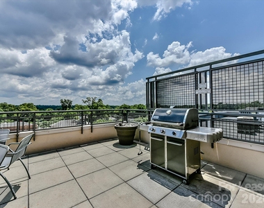1315 East Boulevard - Photo Thumbnail 23