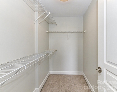 1315 East Boulevard - Photo Thumbnail 17